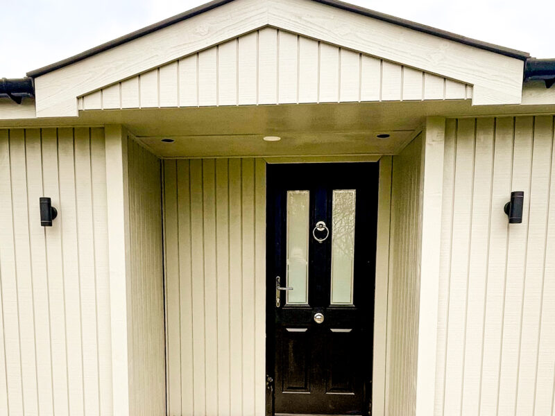 Annexe front door