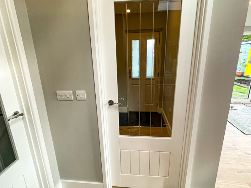 Annexe internal door